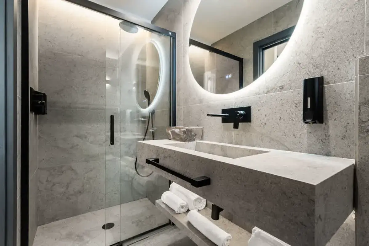 Deluxe Twin Suite 3